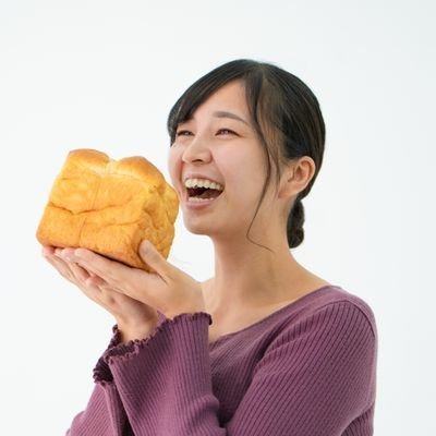 新奥真由子